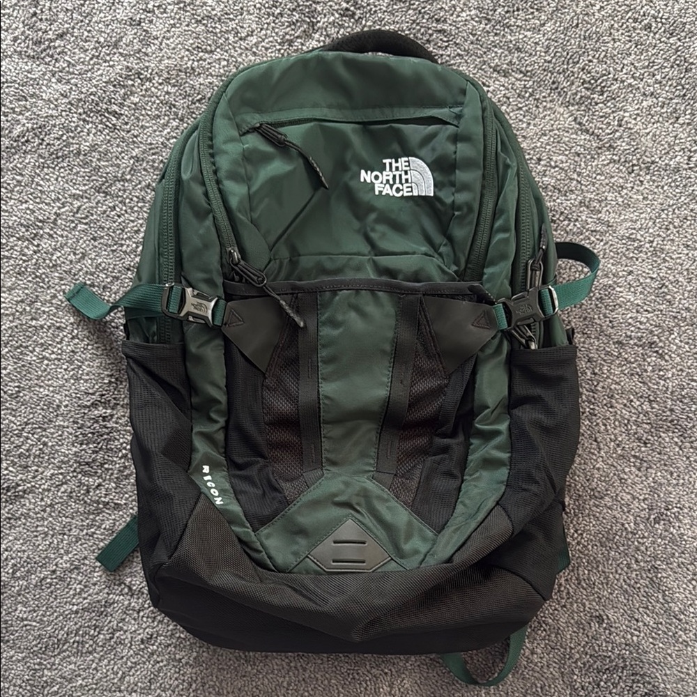 The North Face Recon Backpack